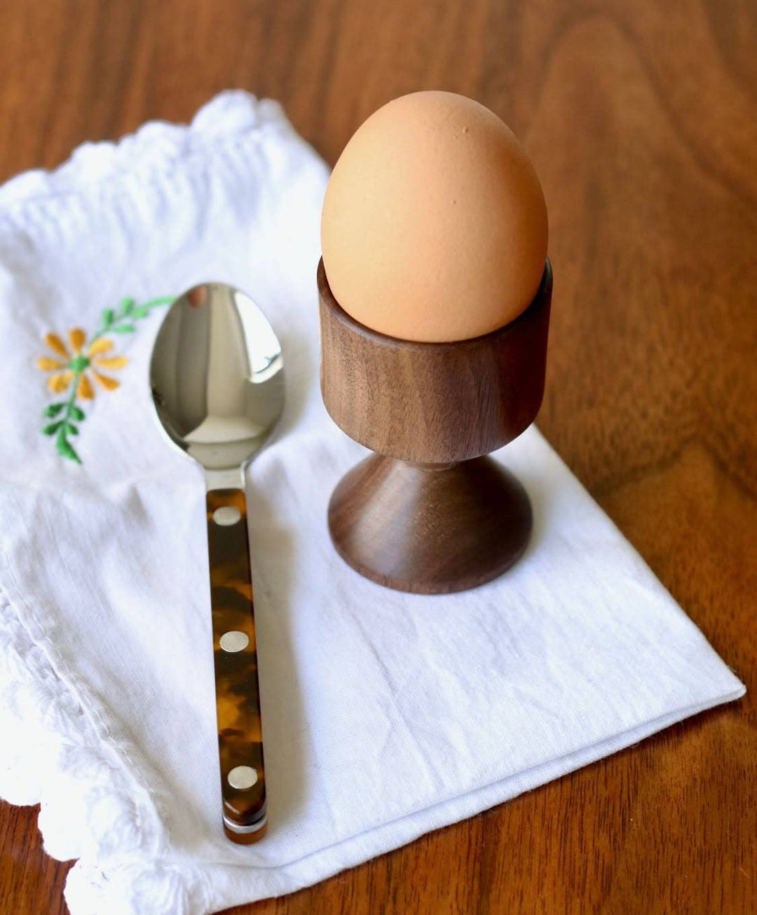 Walnut Egg Cup - Birdytell